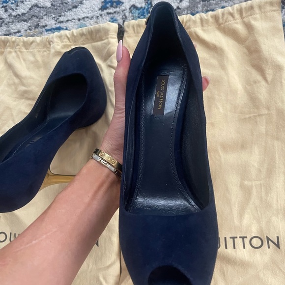 Louis Vuitton Lock Platform Peep Toe Pump in Navy size 38.5 - Picture 9 of 10